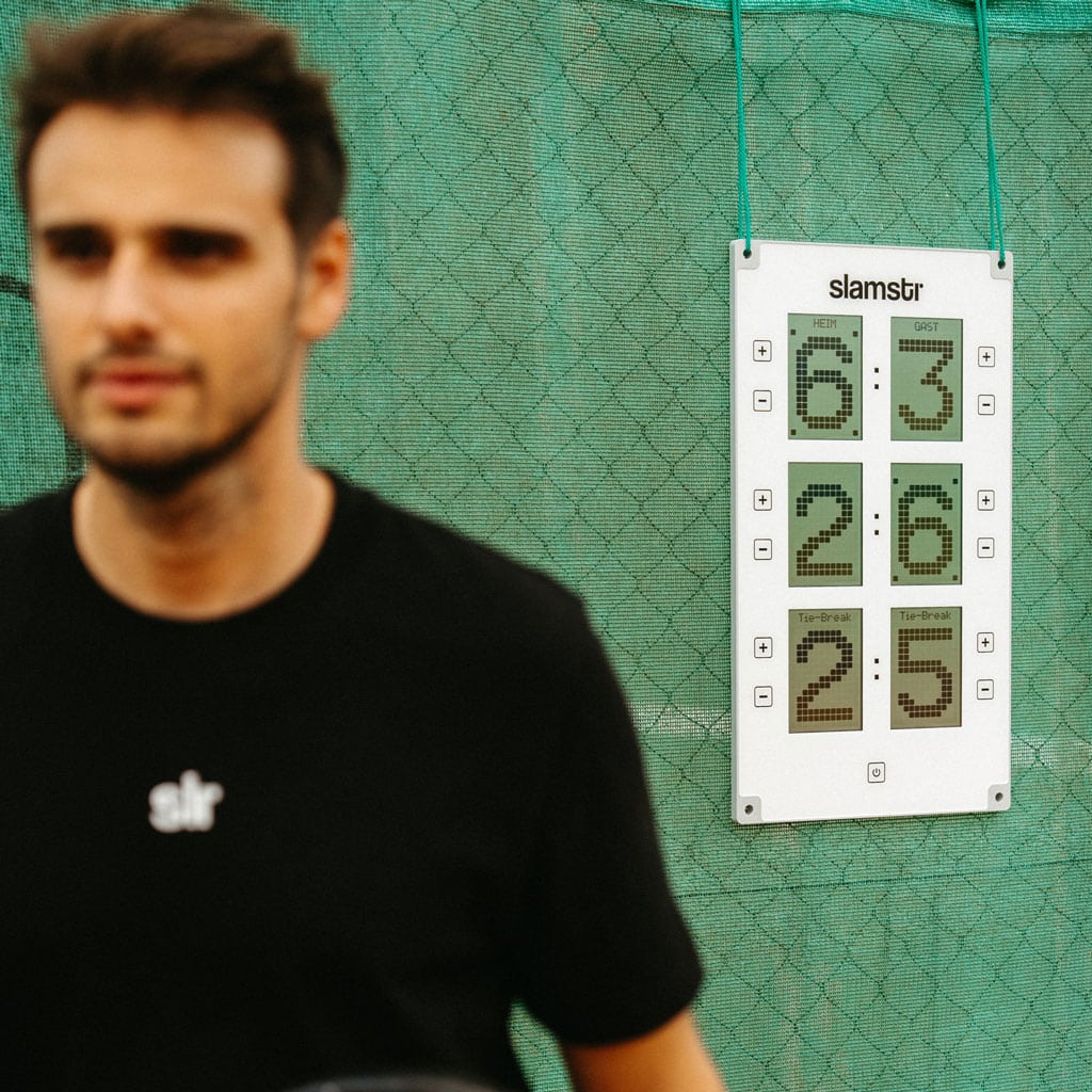 slamstr Board - digitale Spielstandanzeige für Tennis & Padel
